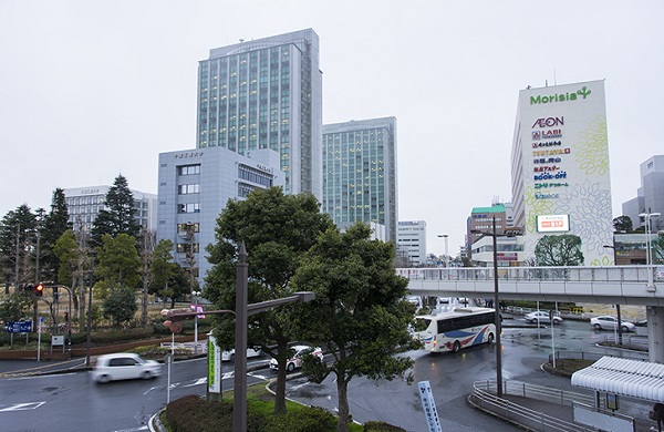 津田沼駅南口には44階建てのタワマンも建つ予定