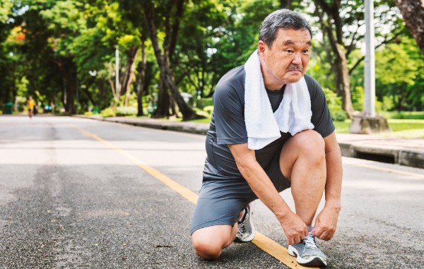 誰しも健康で長生きしたいと願うものだが（イメージ）