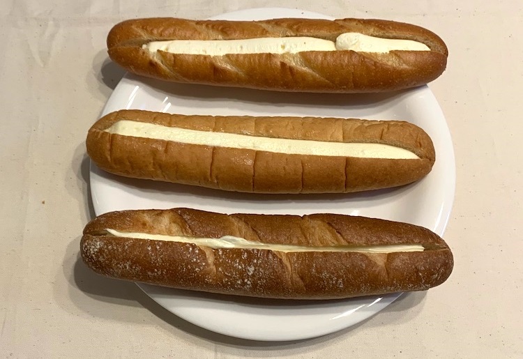 コンビニの ミルクフランス 食べ比べ クリームの味 パンの固さは マネーポストweb