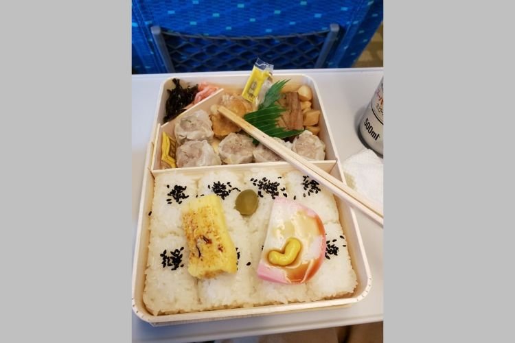 「崎陽軒のシウマイ弁当」　食事に酒のつまみに最強なこれだけの理由