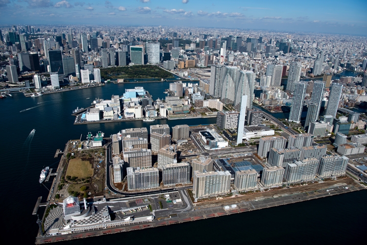 4145戸、2万人近くの住民が生活することになる大型マンションの価値は？（写真：時事通信フォト）