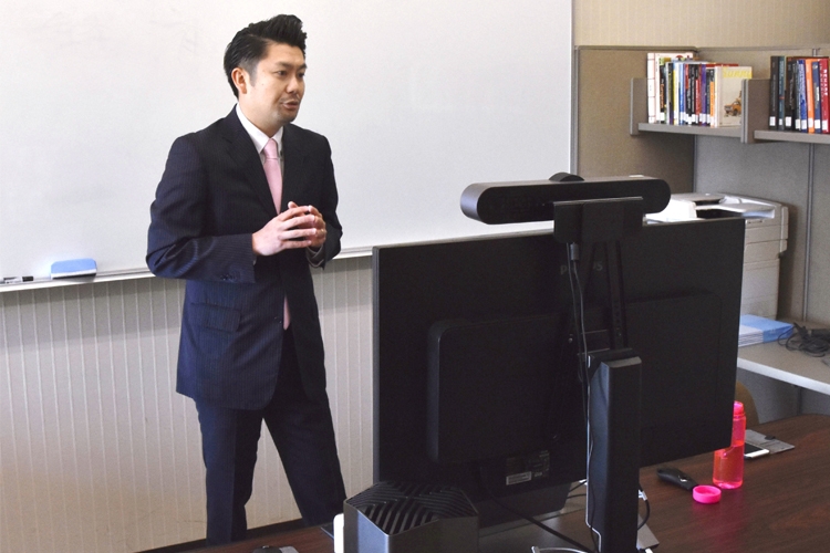 名古屋大学は8月上旬までの講義を原則、オンラインで行う（写真：共同通信社）