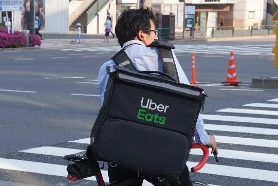 テイクアウトやデリバリーの利用で気になるコロナ感染リスク