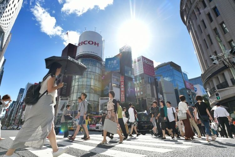 “梅雨明け”で青空が広がった東京都心（2019年、写真／時事通信フォト）