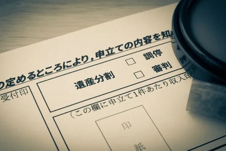 “争続”を避けるため「遺言ビデオレター」が注目されつつあるという