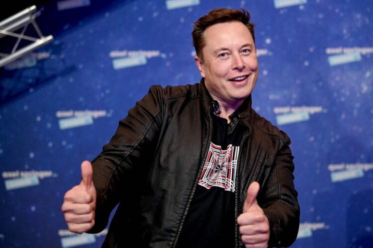 イーロン・マスク氏が「世界一の富豪」になるまでの経緯は（写真／AFP＝時事）