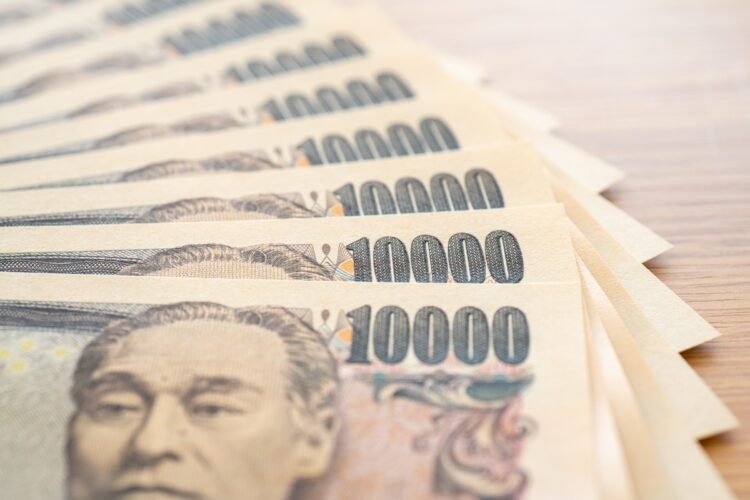 昨年度だけで10万円以上の当せん本数は32万本以上に（イメージ）