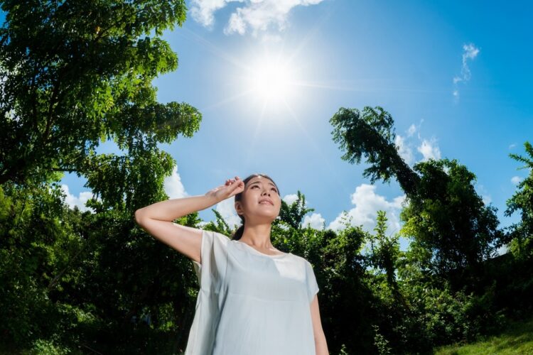 紫外線が最も多い時間帯は？（写真はイメージ）