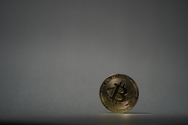 ビットコインは弱気な展開が続く