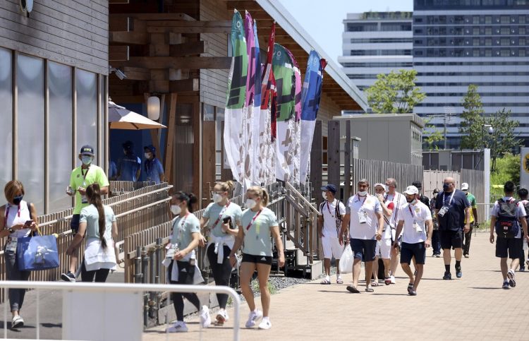 東京都中央区に建設された選手村。東京ドーム約9個分の広大さ（写真／共同通信社）