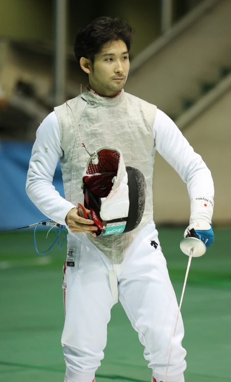 フェンシング男子ロンドン五輪銀メダリストの三宅諒さん。東京五輪では日本チームの応援スタッフとして携わった（時事通信フォト）