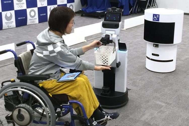 生活支援ロボットなどを東京オリパラ観客に披露する予定だった（時事通信フォト）