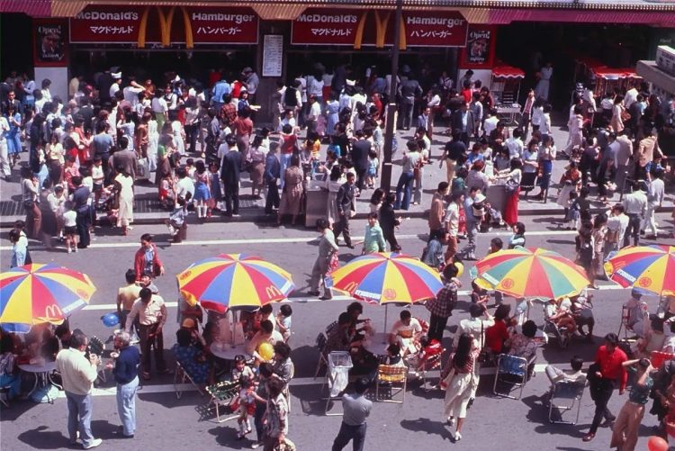 1971年の『マクドナルド』1号店オープンまでには大きなハードルがあった