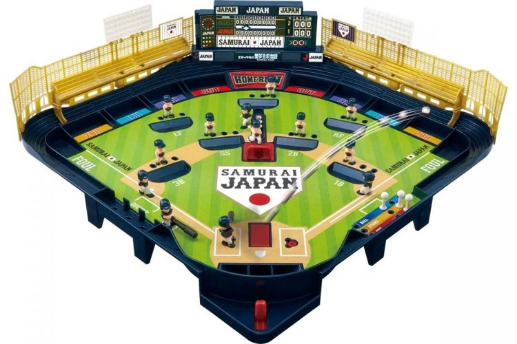 テレビゲームでは味わえない感覚／写真は「野球盤3Dエーススタンダード 侍ジャパン野球日本代表Ver.」（C）エポック社