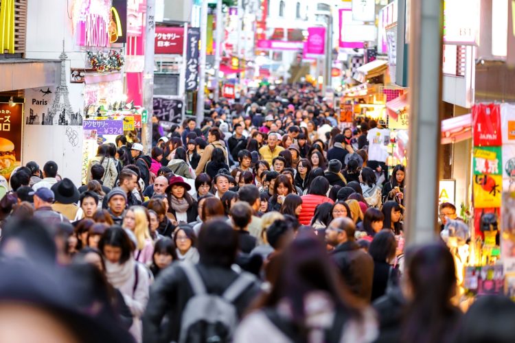 時代が進み都会と地方の暮らしはどう変わったか（Getty Images）