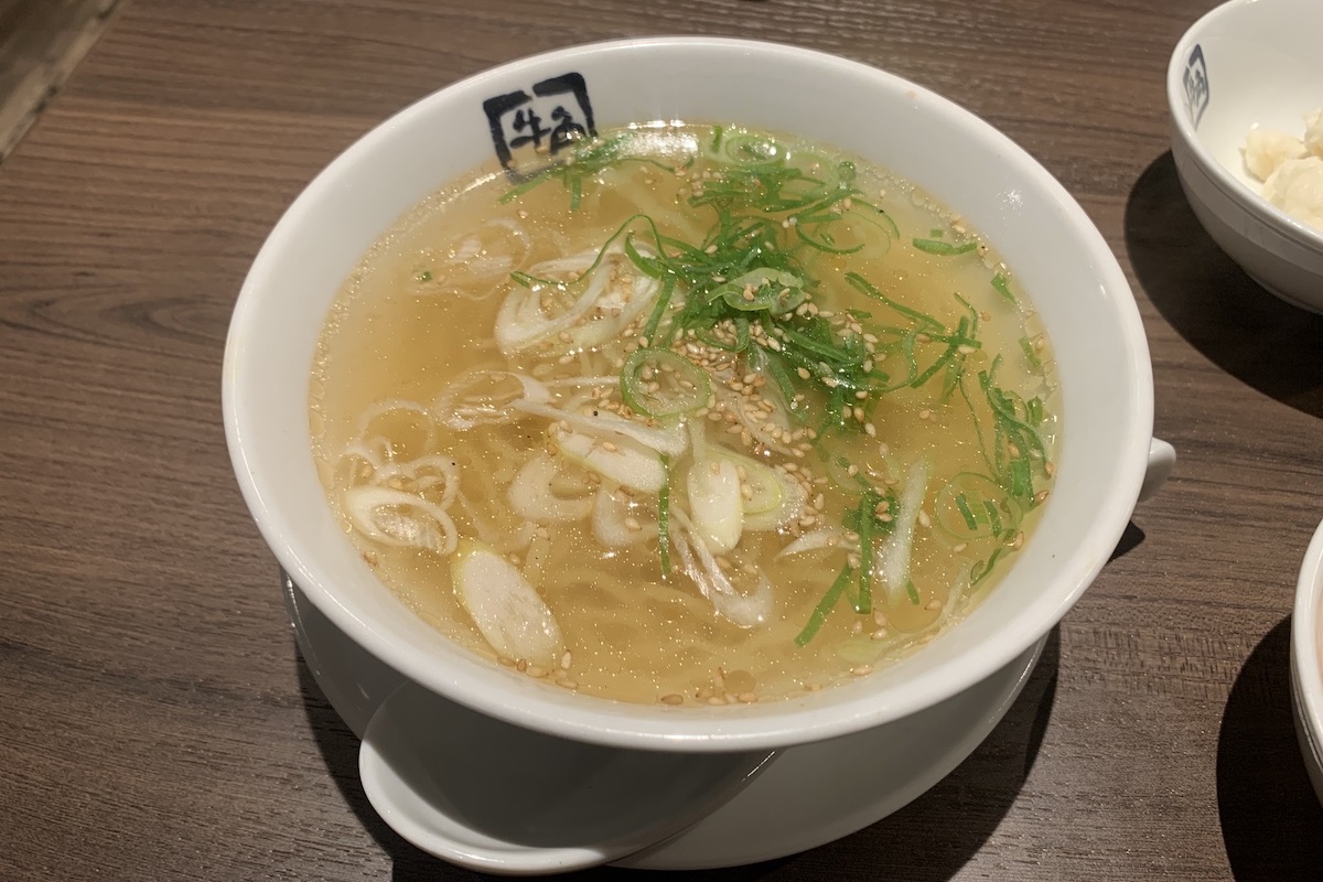 110円追加でごはんから変更できる「ねぎ塩ラーメン」