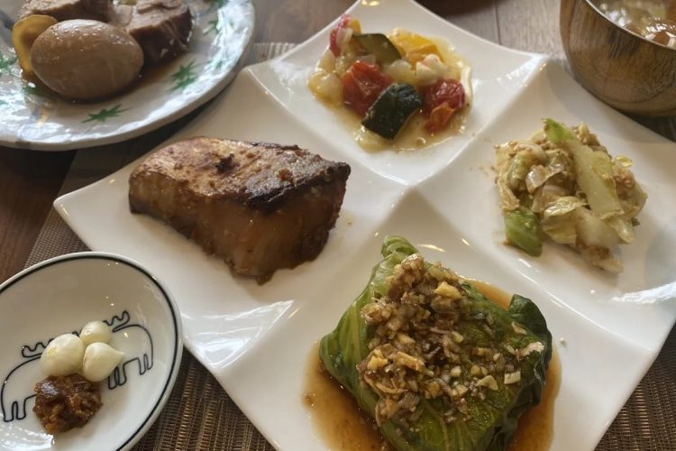 斎藤智子さんのお店で提供された料理。主婦で培った経験が理想の仕事に繋がった