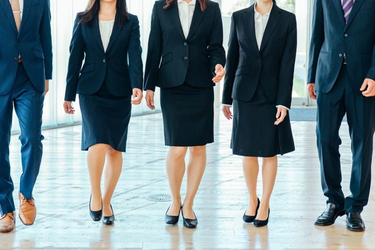 女性の活躍をアピールするために女性管理職を増やそうとする企業も（イメージ）