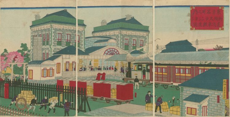 日本初の鉄道開業（1872年10月）：鉄道開業の翌年に開始された物資輸送の様子を描いた錦絵『東京名所之内新橋ステンシヨン蒸汽車鉄道図』（三代歌川広重）／国立国会図書館所蔵