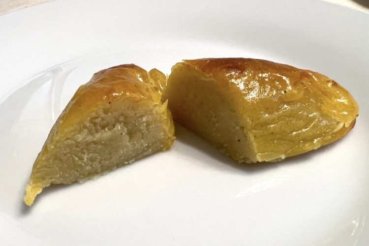セブン−イレブン『発酵バターとバニラ香る黄金色スイートポテト』の断面