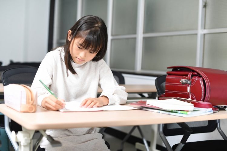 中学受験の受験者数は、年々増加を続けている（イメージ）