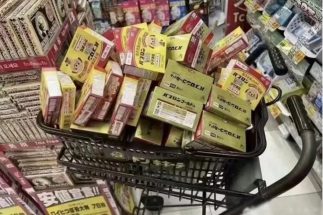 コロナ禍で中国人が日本で買い求める「12の神薬」　『熱さまシート』『イブ』『龍角散のど飴』他