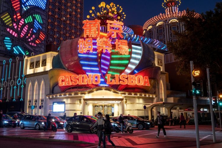 春節休暇中にはマカオのカジノに多くの中国人が訪れる（Getty Images）
