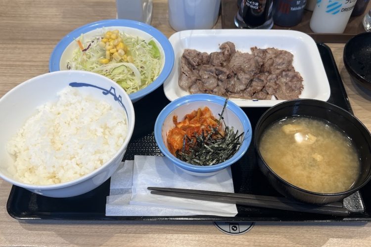 松屋の『のりキム牛焼肉定食』