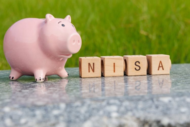 新しいNISA制度では年間投資枠が大きく拡大する（写真：イメージマート）