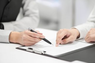 「空き家負担」をゼロにするための最終手段「相続放棄」の手続きガイド 注意すべきはタイムリミット