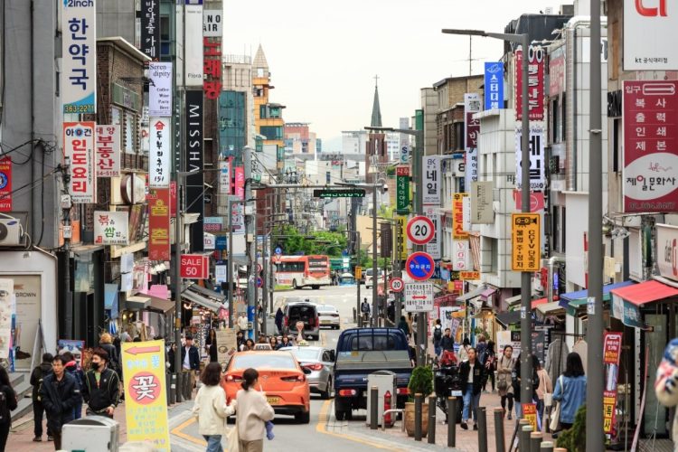 近年、若者からの人気が高い韓国・ソウルの街並み（写真：イメージマート）