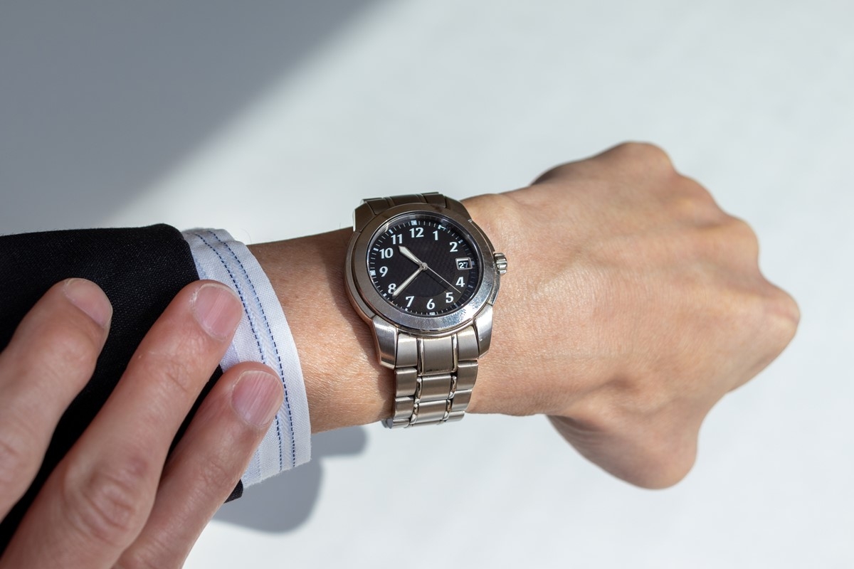 50代上司からは「最低でも50万円の腕時計を買え！」 “これにお金を