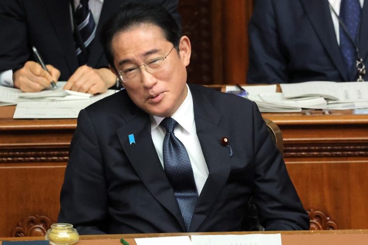 異次元の少子化対策は「まやかしだらけで期待できない」の声も（岸田文雄・首相。時事通信フォト）