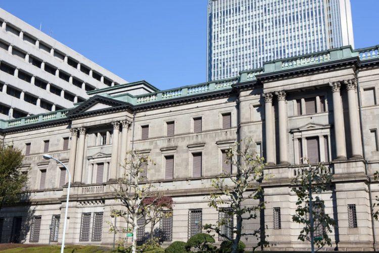 日銀の金融政策決定会合と相場サイクルがどのように結びついているのか（写真：イメージマート）