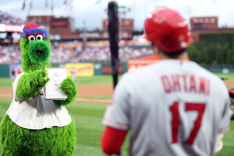 ファナティックと大谷翔平の一幕をどう訳すか（Getty Images）