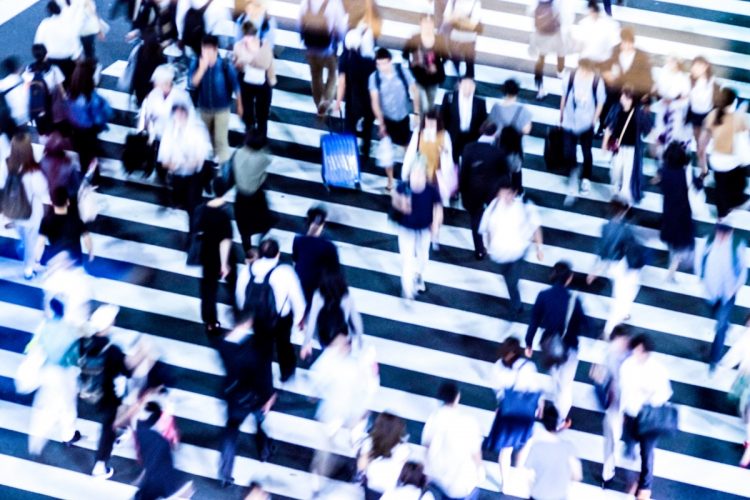 いまや先進国の中でもっとも貧しい国の1つとなってしまった日本（写真：イメージマート）