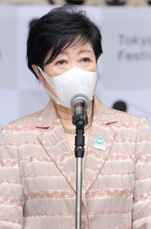 小池百合子知事肝いりの制度とも（写真は2022年）