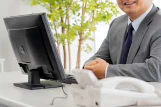 【絶大な効果】橘玲氏が提唱する“定年後の賢い働き方”　「マイクロ法人」立ち上げで税・社会保障費の大幅減、控除の二重取りも
