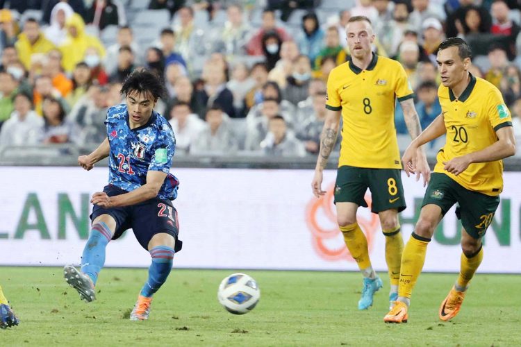 日本がW杯カタール大会の本戦出場を決めたオーストラリア戦もDANでの独占配信だった（2022年3月。時事通信フォト）