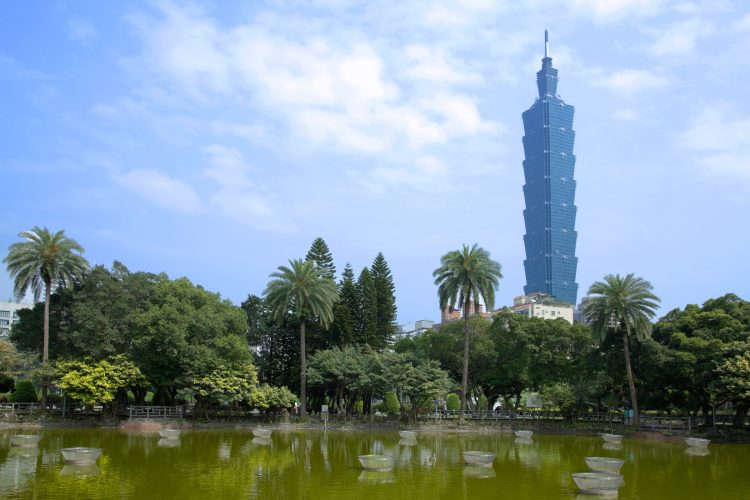コロナ明けで海外旅行の再デビューに台湾を選ぶ人は少なくない（写真：イメージマート）