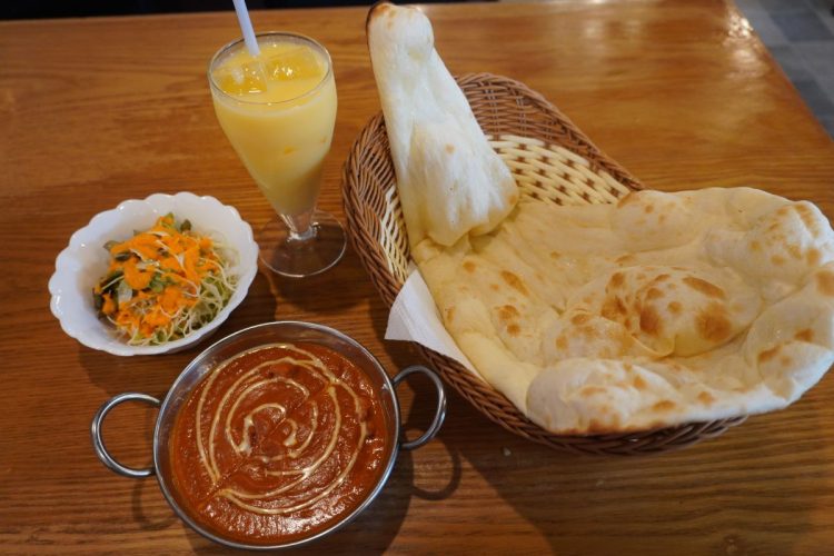 ネパールの「バグルン」発祥ともいえる「インネパ」