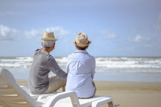 残り10年との向き合い方が上手な人は“いい顔”をして幸せに過ごしているという（イメージ。Getty Images）