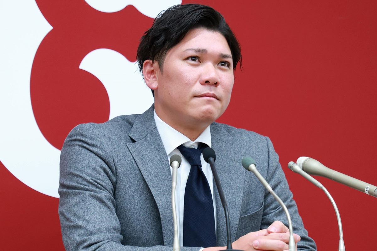 今季はヒット1本が638万円》巨人・坂本勇人が1億円ダウンの年俸5億円で