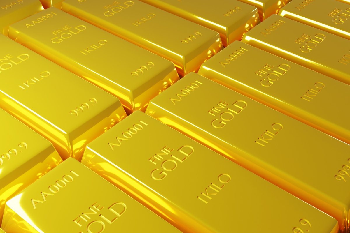 【金価格上昇で注目】世界株+金の「ゴルカン」ほか“金プラスサムシング”投信が続々登場 経済不確実性へのリスクヘッジに、NISAで使えるものも ...
