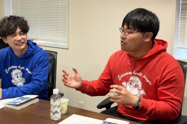 学校ではなかなか教えてくれない「受験の真実」を教えるスタイルが人気だ