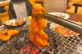 【昼酒御免！】「これを食いたいがために浅草にやってきた」ハラミでビール、ホルモンでレモンサワー！老舗焼肉店で「昼酒90分1本勝負」の至福