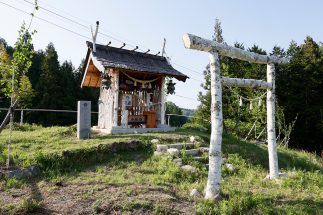 安倍晋三元首相の銅像建立、クラウドファンディングで1800万円の寄附金募るも達成率は9.22％　「とにかく安倍さんの魂を鎮めたい」“安倍神像神社”宮司の思い