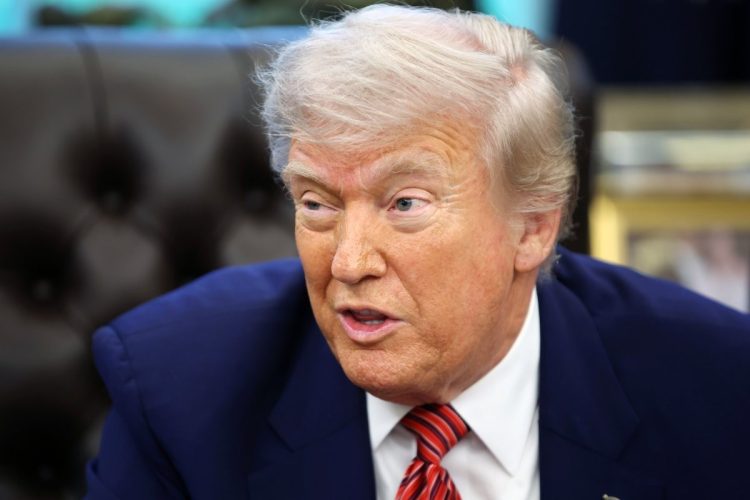 トランプ政権にとってドル安・円高が望ましい理由とは(CNP/時事通信フォト)