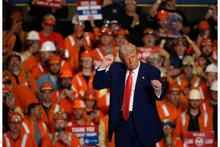 5月30日、USスチールの労働者を前に演説したトランプ大統領（GettyImages）
