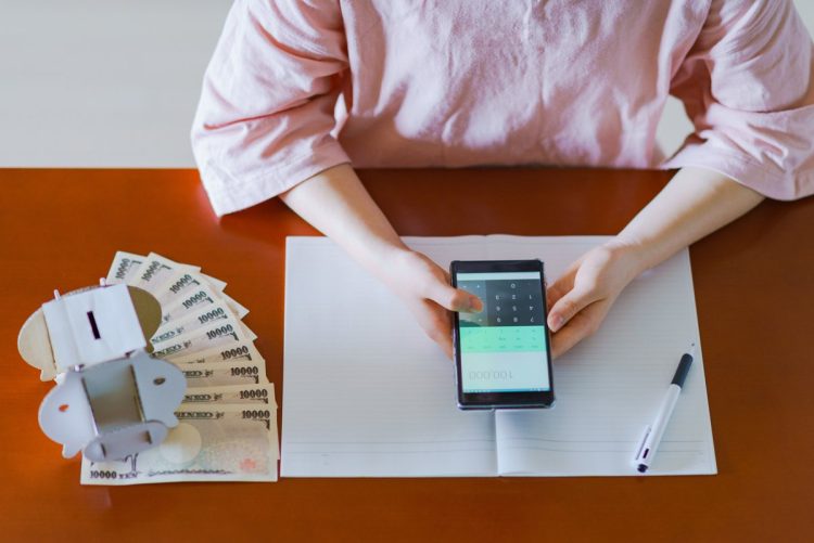「10万円で買える」有望株をどう探すか(写真:イメージマート)